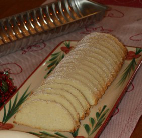 ScandinavianShoppe Almond Cake Pan w/Recipe